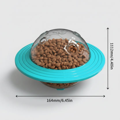 Pet food bowl with a transparent lid containing kibble, on a white background with measurements indicated.
